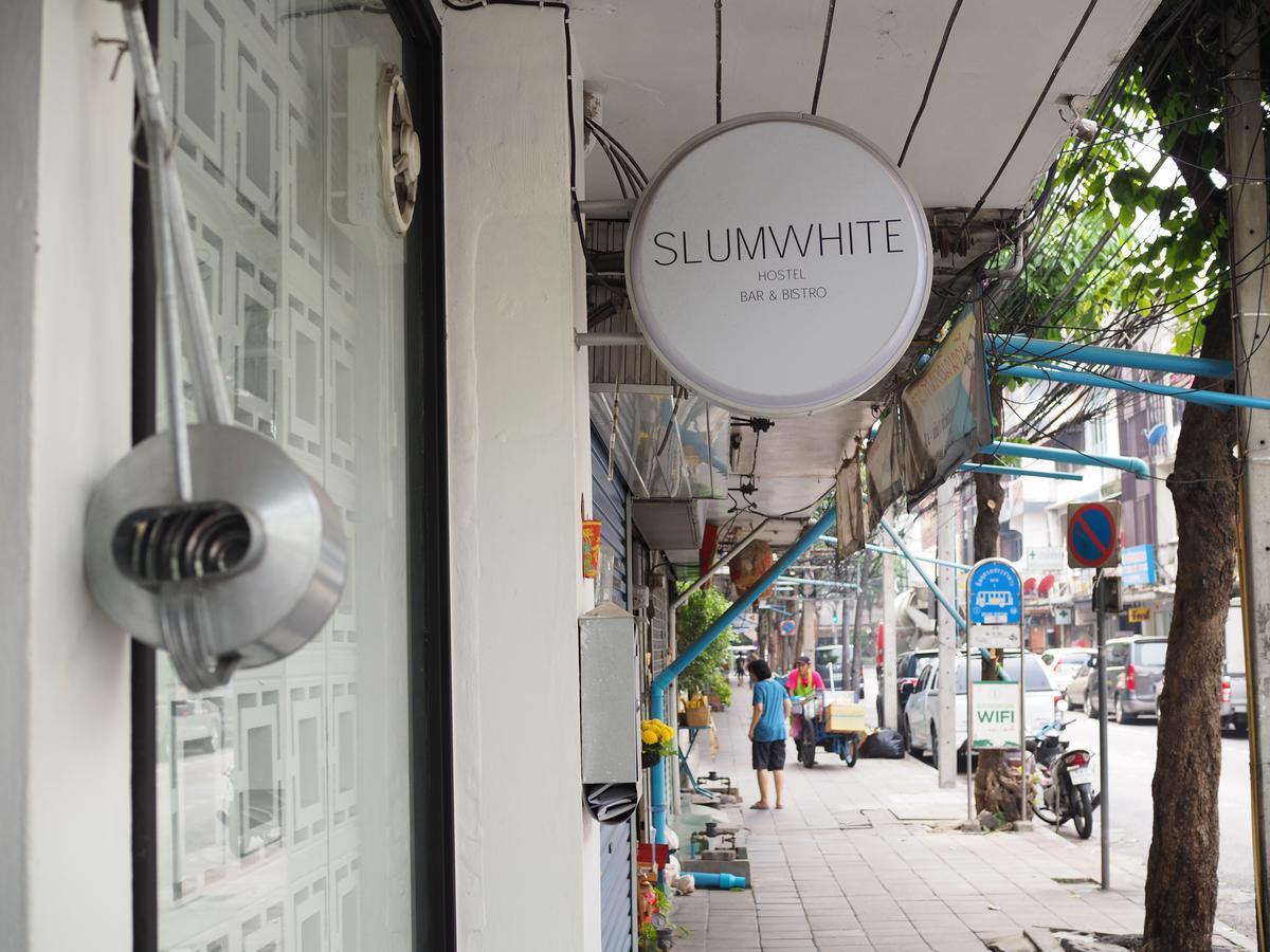 Slumwhite Hostel Bangkok Bagian luar foto